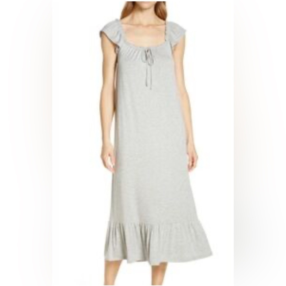 Women’s Nordstrom Moonlight Eco Ruffle nightgown lounge dress in Gray, small